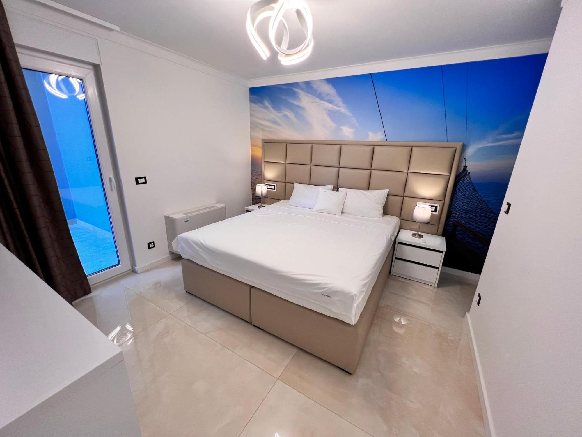 Luxury Beachfront Carlisa Ciovo