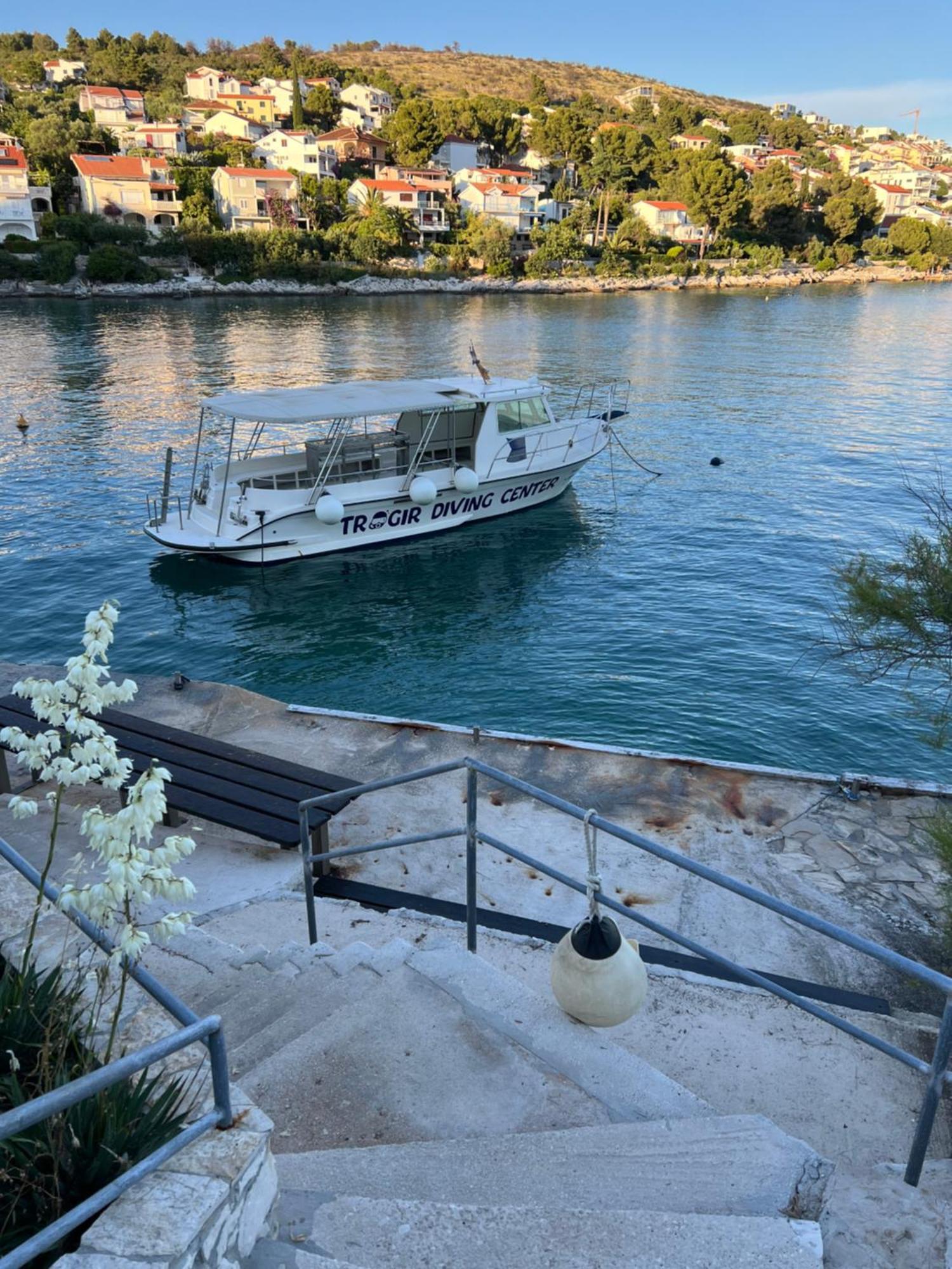 Luxury Beachfront Carlisa * Ciovo