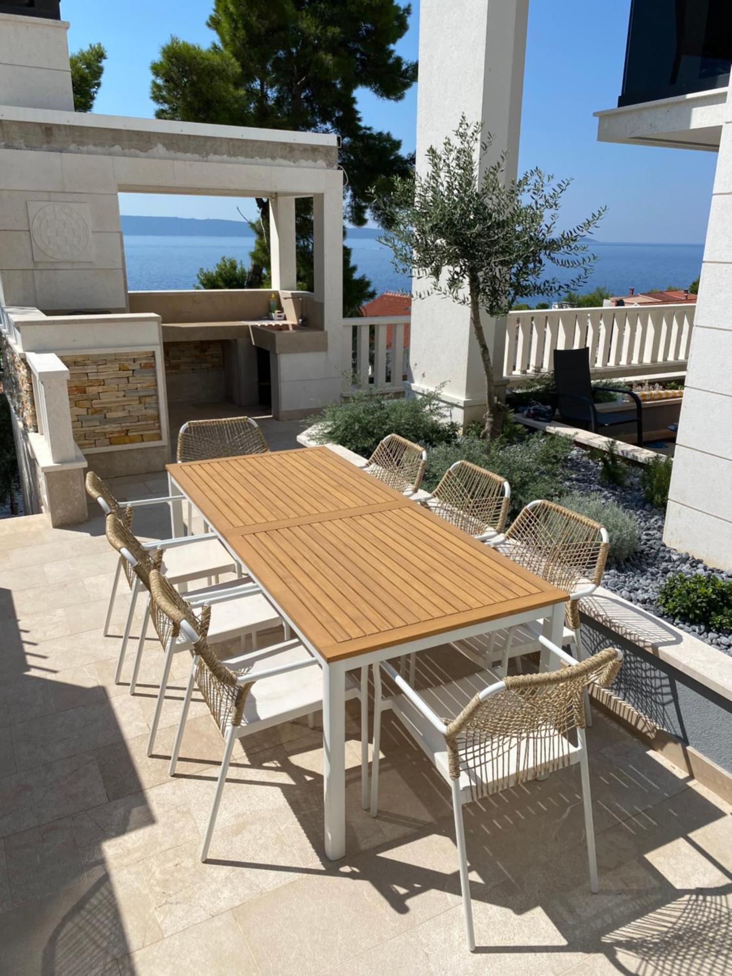 Apartment Luxury Beachfront Carlisa